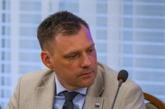 Obchod so štátmi EÚ nie je obchod so Severnou Kóreou. Na Slovensku sa bude ťažiť aj naďalej