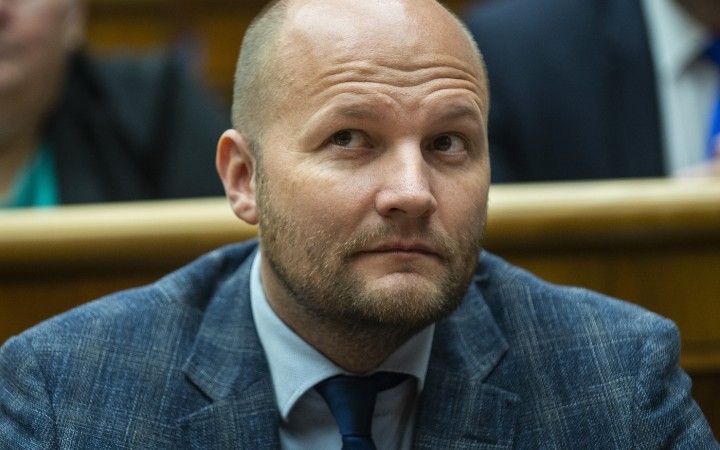Jaroslava Naďa predvolali na výsluch pre jeho výroky o „hlbokej orbe“ a „proruských kolaborantoch“