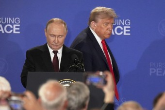 Žiadna dohoda a mierne Putinovo víťazstvo