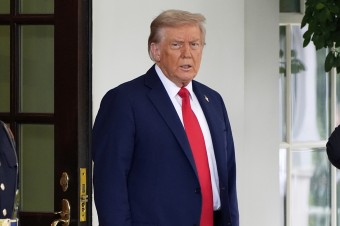 USA vojakov na Ukrajinu nepošlú, letecká podpora však môže byť, vyhlásil Trump