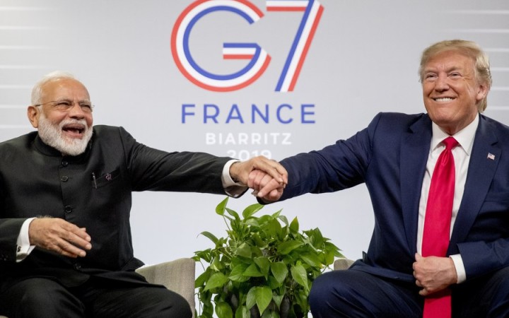 Trump verí, že Pakistan a India vyriešia problém Kašmíru bez jeho pomoci