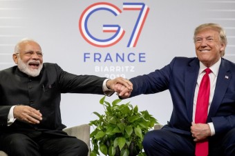 Trump verí, že Pakistan a India vyriešia problém Kašmíru bez jeho pomoci