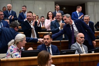 Nečakaní hrdinovia. Konzervatívci uspeli aj napriek svojej biede