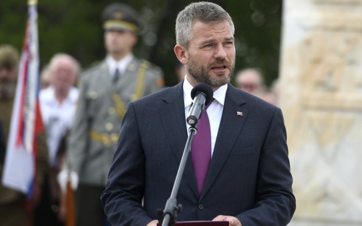 Pellegrini sa v septembri pre ekonomickú krízu stretne s podnikateľmi