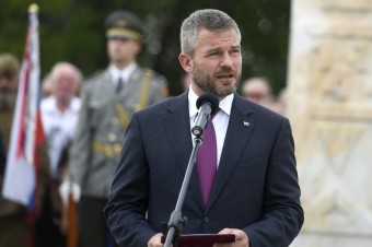 Pellegrini sa v septembri pre ekonomickú krízu stretne s podnikateľmi