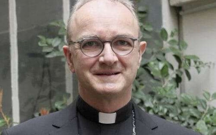 Falošných obvinení je veľmi malé percento, nemôžeme preto automaticky zaujať obranný postoj