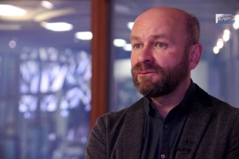 Kto je Neil Datta, ktorý konšpiruje o temných antigenderových reakčných silách na Slovensku