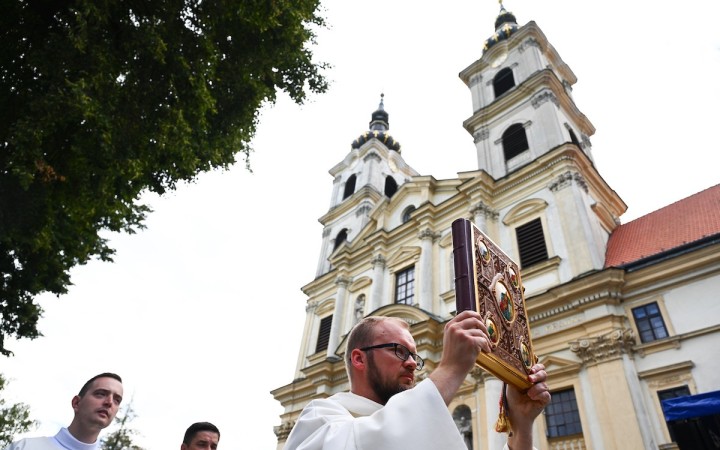 Vyzývame politických predstaviteľov na rozvážnosť pri ďalších rozhodnutiach, aby smerovali k dobru všetkých