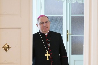 Košický arcibiskup Bober ponúkol pápežovi svoju rezignáciu ešte pred dovŕšením 75. narodenín