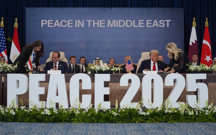 Podpis pridali aj Egypt, Turecko a Katar. Vydrží to, verí americký prezident