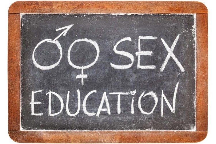 O sexuálno-vzťahovej výchove v novele ústavy