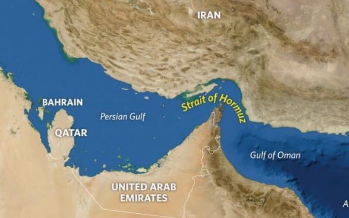 Irán údajne zadržal v Hormuzskom prielive ďalšie plavidlo