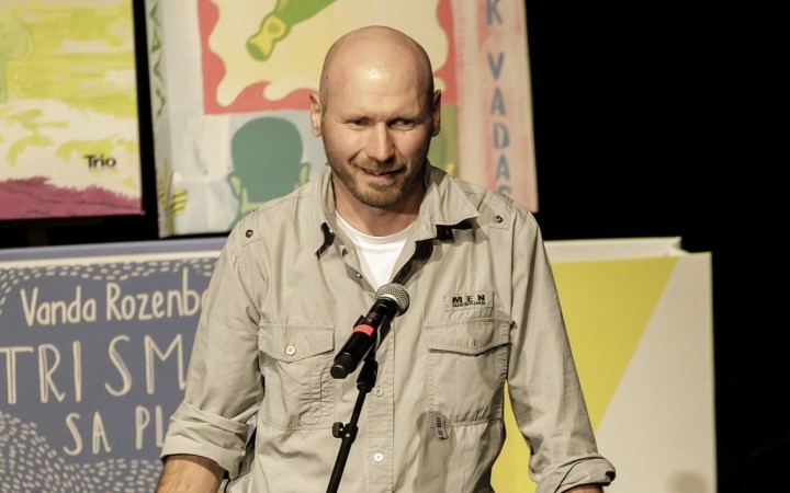 Cenu Anasoft litera 2019 získal Ivan Medeši za knihu poviedok Jedenie