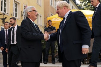 Juncker: Za istých podmienok nebudeme trvať na írskej poistke