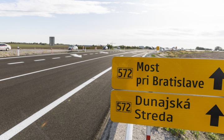Dokončili prvú cestu, ktorá je súčasťou obchvatu Bratislavy 