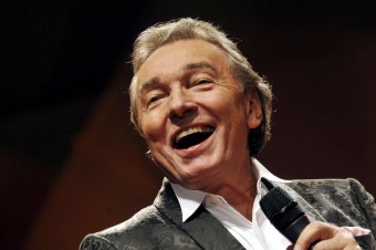 Zomrel spevák Karel Gott