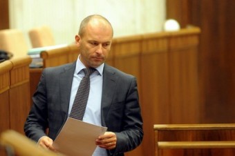Skončí politik, ktorý dokázal všetko prežiť?