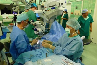 Chlapca s nádorom na mozgu budú operovať na neurochirurgickej klinike