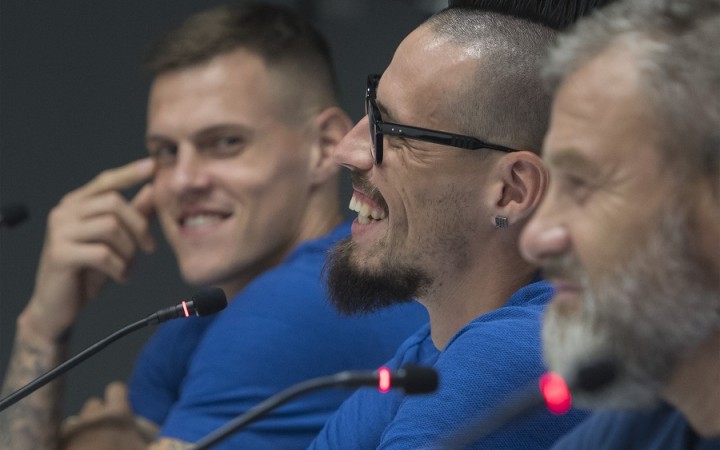 Proti Paraguaju nastúpi s kapitánskou páskou Škrtel