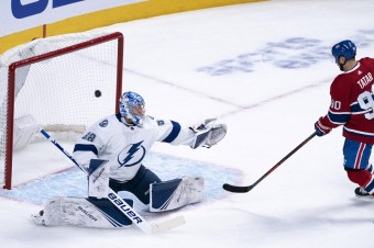 Tampa Bay zvíťazila v Bostone po nájazdoch, Montreal zdolal Minnesotu