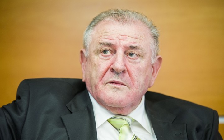 Expremiér Mečiar ide do volieb na čele kandidátky hnutia Slovenská liga