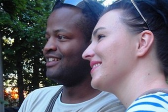 Haiťan Colin: Slovenskú snúbenicu testoval v supermarkete