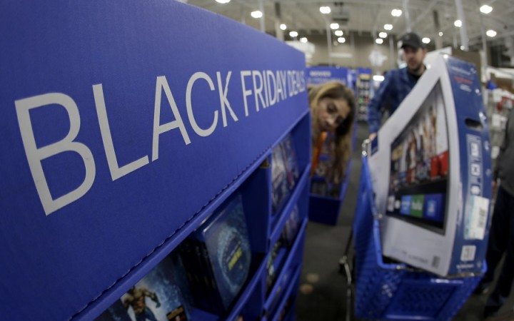 Tržby z online predaja v USA počas Black Friday dosiahli rekordných 7,4 miliárd