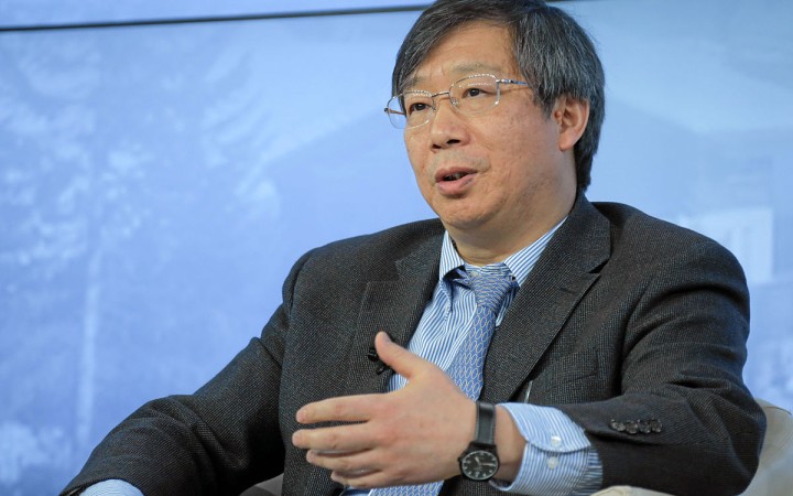 Čína sa neuchýli ku kvantitatívnemu uvoľňovaniu, uviedol guvernér PBOC