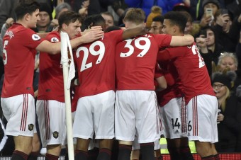 United zavŕšil výhrou v mestskom derby skvelý týždeň, duel poznačil rasizmus 