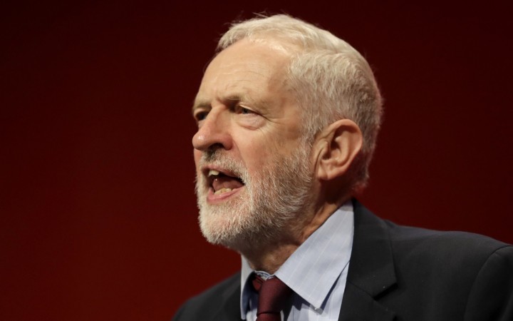Corbyn plánuje odstúpiť začiatkom budúceho roka
