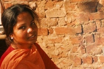 Asia Bibi je na istý čas zachránená. Trest smrti jej pozastavili