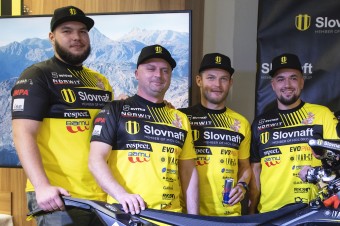 Slovenskí motocyklisti štartujú 11. púštnu Rely Dakar