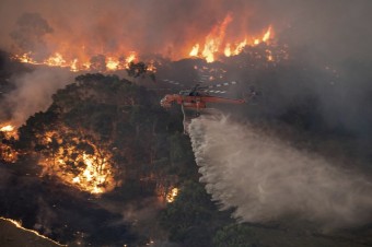 Austráliu pustošia požiare. Naozaj ich zapríčinili klimatické zmeny?