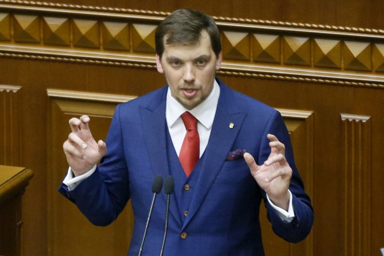 Ukrajinský premiér ponúkol rezignáciu