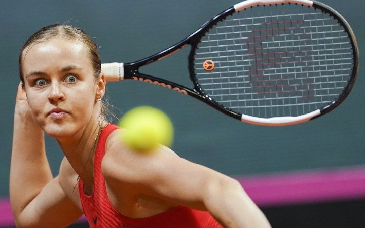 Slovenky po prvom hracom dni vedú vo Fed Cupe nad Britkami 2:0
