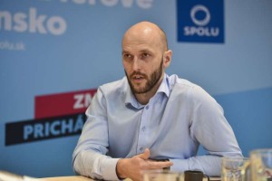  Progresívci podľa Transparency zneužili FB konto prezidentky