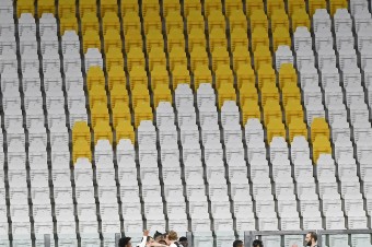 Real Madrid prehral na pôde Betisu 1:2, na Barcelonu stráca dva body 