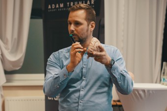 Hra na ulici bola kedysi najlepší tréning, dnes do toho deťom stále niekto kecá