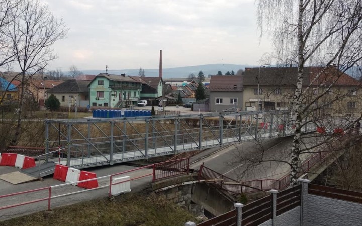 Zrútený most v Trstenej riešil krízový štáb