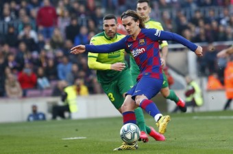 FC Barcelona podľa španielskeho média chystá predaj Griezmanna
