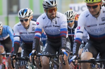 Cyklistická únia pozastavila sezónu do 1. júna