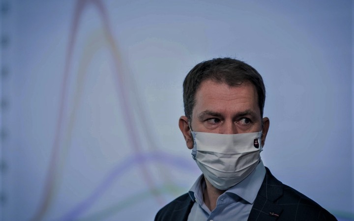 Koniec jednej šialenej predikcie, ktorá na mesiac pochovala rozumnú debatu