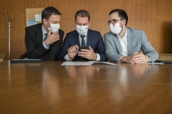Občania by mohli namiesto štátnej karantény využiť mobilnú aplikáciu