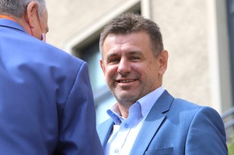 Novým predsedom Mosta-Híd sa stal László Sólymos, stranu chce postaviť na nohy
