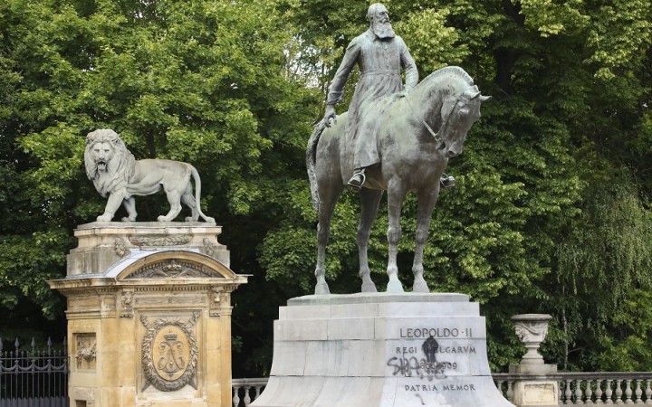 Mesto Antverpy odstránilo sochu belgického kráľa Leopolda II.