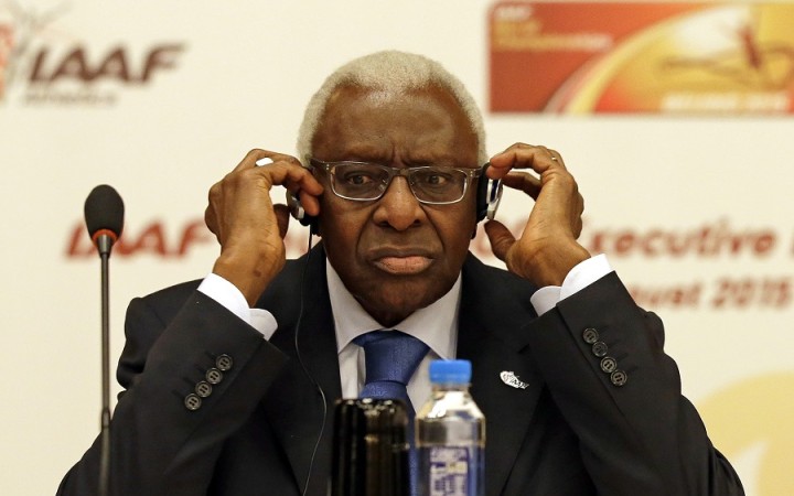 Diack priznal, že kryl doping Rusov: „Bolo to nevyhnutné pre stabilitu“