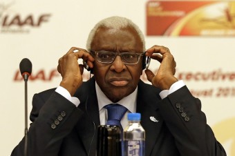 Diack priznal, že kryl doping Rusov: „Bolo to nevyhnutné pre stabilitu“