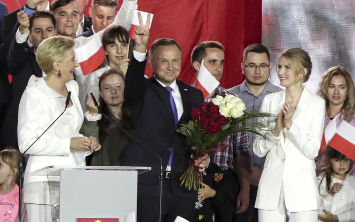 Duda zvíťazil so ziskom 51,03 percenta hlasov