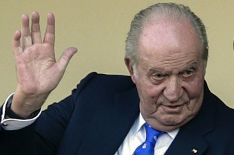 Bývalý španielsky kráľ Juan Carlos oznámil, že opúšťa krajinu