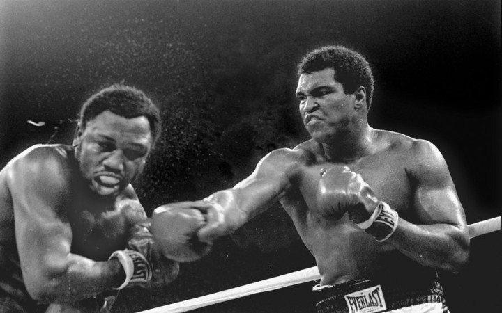 Vo veku 74 rokov zomrel legendárny americký boxer Muhammad Ali